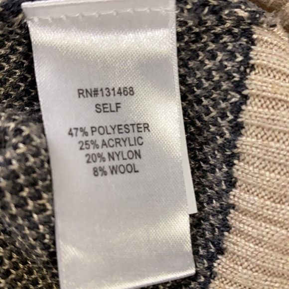 Fate Distressed Snake Print Sweater - Picture 7 of 7